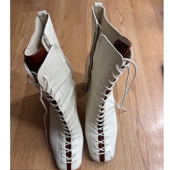 White Square Toe Lace Up Block Heel Ankle Boots Women's Size 9.5 - Picture 3 of 4